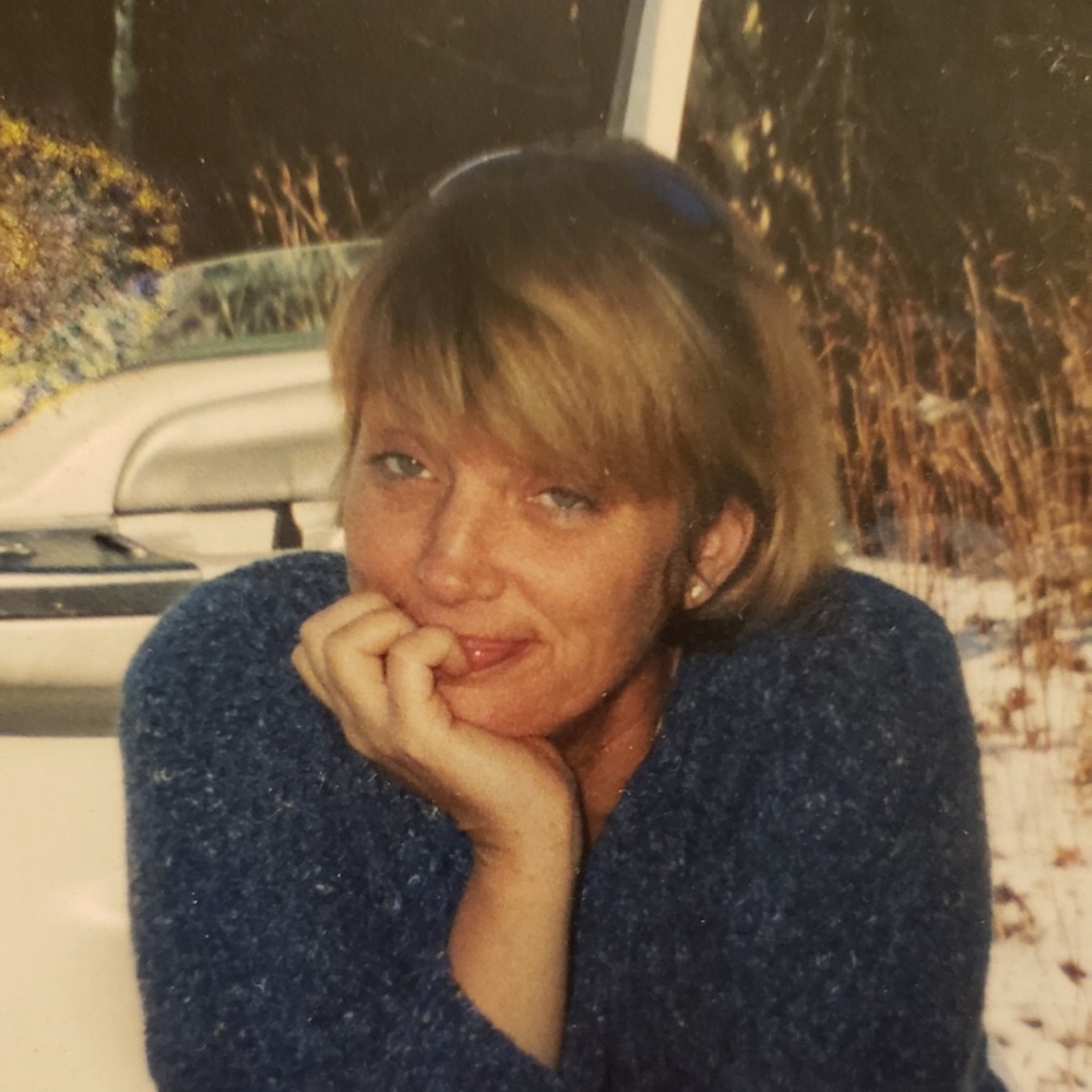 Meet your Posher, Cynthia